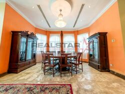 Turf Club Road (D11), Detached #441642121